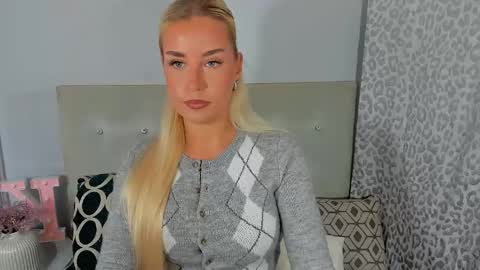Snapshot of kristyflowers chatting on May 30, 2026, 7:00 pm KristyFlowers online show from May 30, 2026, 7:00 pm