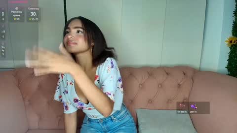 Snapshot of kristyl_paez chatting on January 27, 2025, 7:35 pm Cristina online show from January 27, 2025, 7:35 pm