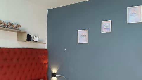 Snapshot of kristyl_paez chatting on October 31, 2025, 2:01 am Cristina online show from October 31, 2025, 2:01 am