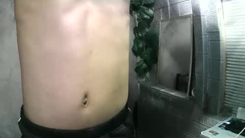 Snapshot of kritthanarkorn chatting on October 30, 2025, 10:16 am kritthanarkorn online show from October 30, 2025, 10:16 am