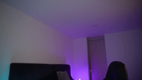 KROPS online show from November 30, 2025, 4:05 am