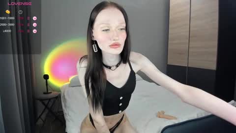 Kris   online show from March 10, 2025, 4:49 am