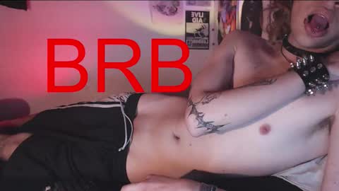 Snapshot of krye_x chatting on November 7, 2025, 7:25 pm Zack online show from November 7, 2025, 7:25 pm