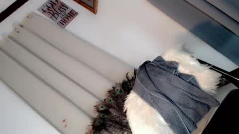 Snapshot of kryplialoveyou chatting on February 3, 2026, 4:56 pm kryplialoveyou online show from February 3, 2026, 4:56 pm