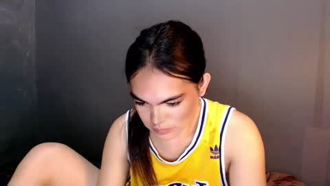 krystal_angel online show from January 8, 2025, 2:57 am