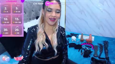 Snapshot of krysten_ritter2 chatting on November 1, 2025, 7:32 am krys online show from November 1, 2025, 7:32 am