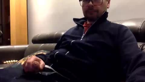 krzysztof1977 online show from December 18, 2025, 11:11 pm