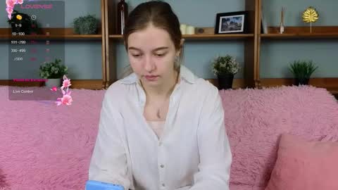 ksuhesa online show from November 3, 2025, 2:02 am