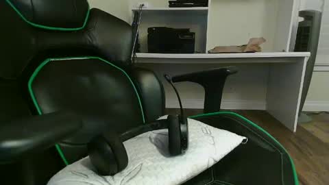 Kevin online show from December 3, 2024, 7:21 am