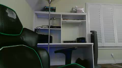 Kevin online show from November 18, 2025, 7:35 am