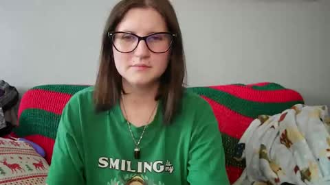 Snapshot of kunzitegoddess chatting on December 17, 2024, 9:16 pm Samantha online show from December 17, 2024, 9:16 pm