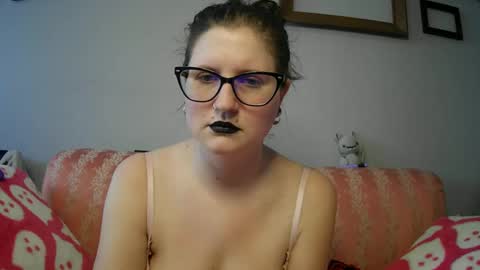 Snapshot of kunzitegoddess chatting on January 19, 2025, 4:57 pm Samantha online show from January 19, 2025, 4:57 pm