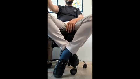 Snapshot of kurdshman65 chatting on May 16, 2026, 10:58 am Kurdshman online show from May 16, 2026, 10:58 am