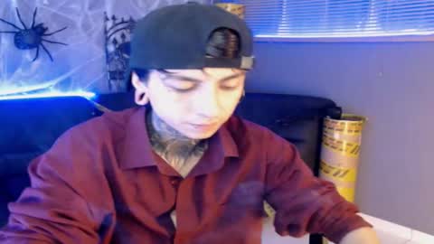 kuregari_xs online show from October 30, 2025, 3:41 am