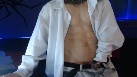 kuregari_xs online show from November 13, 2025, 6:34 am