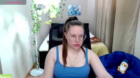 kuri_u online show from February 10, 2026, 9:35 am