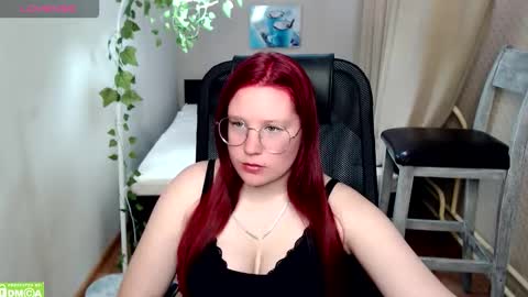 kuri_u online show from February 13, 2026, 10:55 am