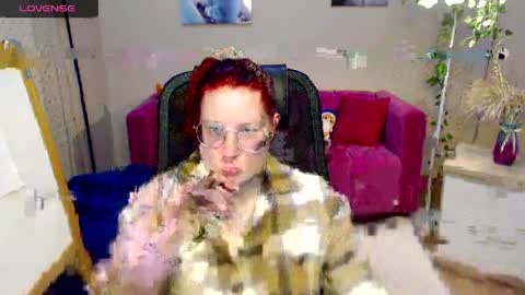 kuri_u online show from March 23, 2026, 11:14 am