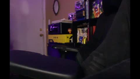 Snapshot of kushgoth chatting on April 28, 2026, 4:39 am Kushgoth online show from April 28, 2026, 4:39 am
