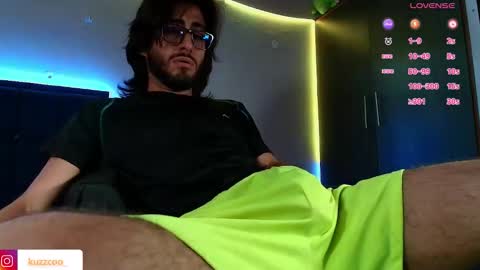 kuzzcoo online show from February 26, 2026, 12:04 pm