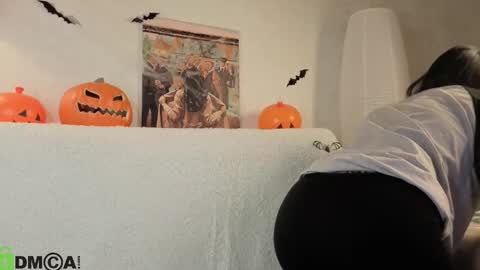 Kvetachka Thu-Sun 0900am-1500pmGTM2 online show from October 29, 2025, 1:19 am