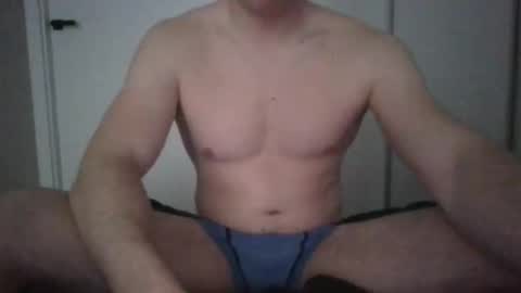 Snapshot of kvmiel chatting on February 12, 2026, 9:04 am kvmiel online show from February 12, 2026, 9:04 am