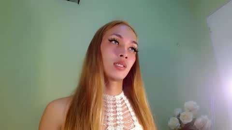 Snapshot of kween_romance chatting on January 1, 2025, 1:16 pm Kween online show from January 1, 2025, 1:16 pm