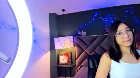 Snapshot of kya_wild chatting on December 21, 2025, 2:13 pm kya_wild online show from December 21, 2025, 2:13 pm