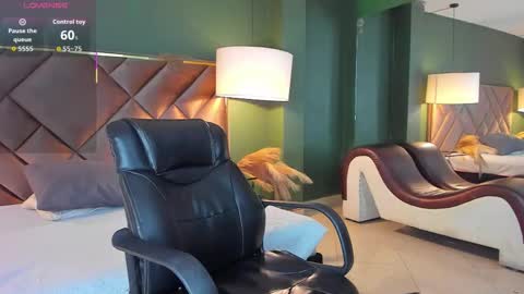 Snapshot of kya_wild chatting on January 11, 2026, 12:37 am kya_wild online show from January 11, 2026, 12:37 am