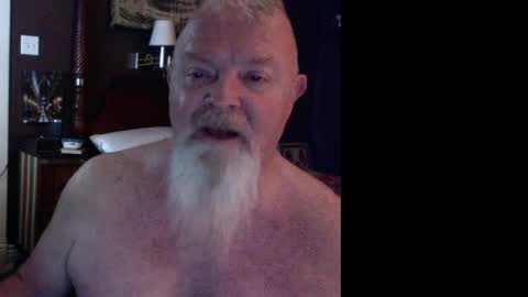 Snapshot of kyhgihntight chatting on January 9, 2025, 2:22 am Nick Nude Celt KYHighNTight online show from January 9, 2025, 2:22 am