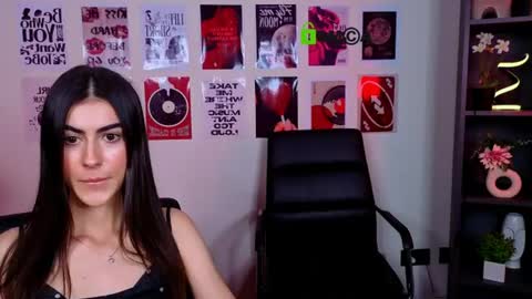 Snapshot of kylie_angel3 chatting on July 15, 2026, 9:47 am Kylie loves u online show from July 15, 2026, 9:47 am