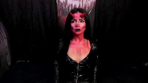submissive demon Please help me to reach 500 thumbs up online show from October 17, 2025, 10:34 pm