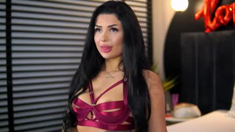 Kylie online show from February 14, 2026, 8:49 pm