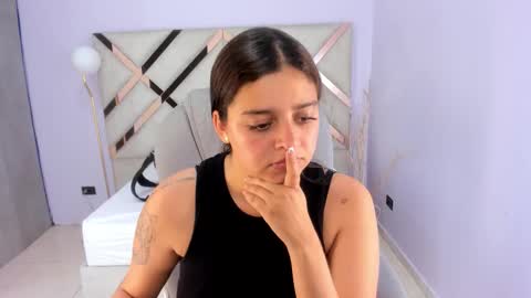 Kylie Reyes  online show from February 26, 2026, 7:35 pm