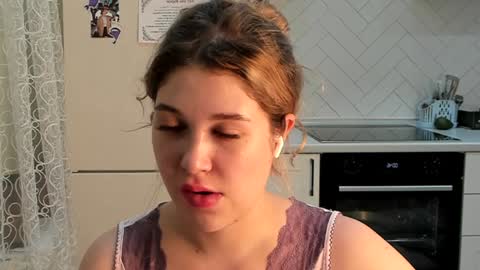 Snapshot of kylieblond chatting on January 21, 2025, 9:46 pm Din online show from January 21, 2025, 9:46 pm