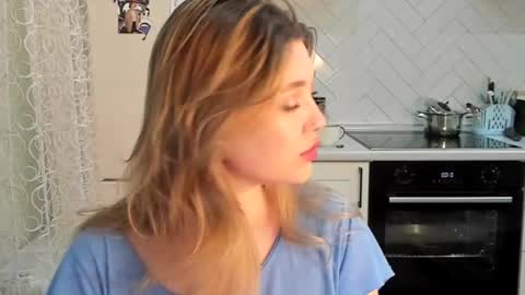 Snapshot of kylieblond chatting on February 20, 2025, 10:04 pm Din online show from February 20, 2025, 10:04 pm