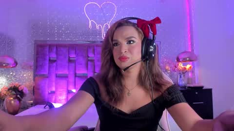 Kylie online show from November 28, 2025, 5:21 am