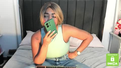 Snapshot of kyliewhiteboobs chatting on February 23, 2026, 8:28 pm kylie white boobs online show from February 23, 2026, 8:28 pm