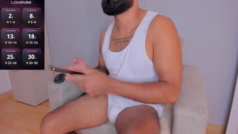 Snapshot of kylliamlevis chatting on November 2, 2025, 10:34 pm Kylliam Levis online show from November 2, 2025, 10:34 pm