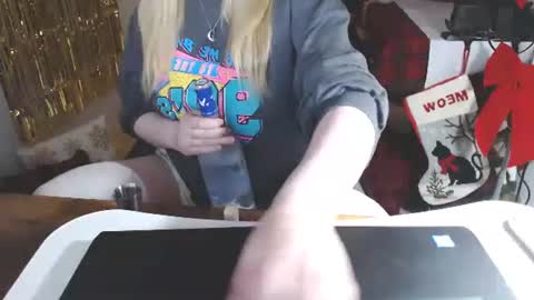 Snapshot of kymchi chatting on January 7, 2026, 10:34 pm Check Out My NSFW OnlyFans Link On Bio online show from January 7, 2026, 10:34 pm