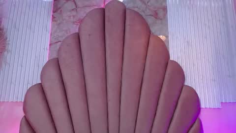 kyomi_hunt online show from June 24, 2026, 3:49 am
