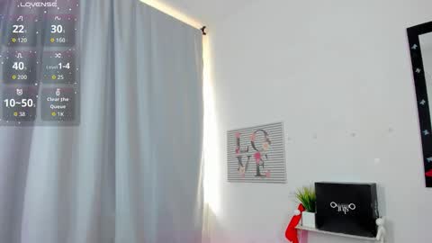 Snapshot of kyoto_sr chatting on December 5, 2025, 7:10 pm Alejandra online show from December 5, 2025, 7:10 pm