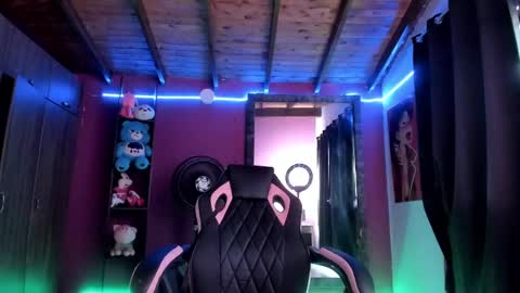 Fernanda online show from January 20, 2025, 8:18 pm