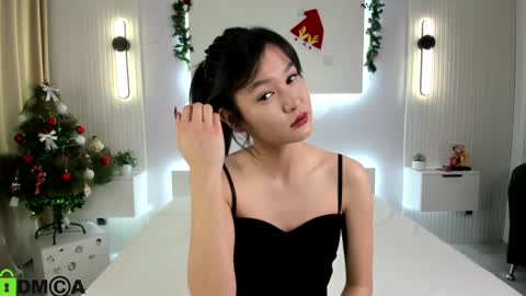 Snapshot of l1l_lola chatting on January 5, 2025, 4:04 am Ameli online show from January 5, 2025, 4:04 am