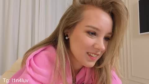 Snapshot of l1n4luv chatting on November 2, 2025, 9:17 pm lina online show from November 2, 2025, 9:17 pm