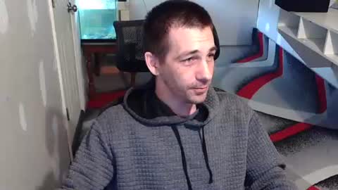 Snapshot of l1v1nth3dr3am chatting on May 4, 2026, 8:54 am l1v1nth3dr3am online show from May 4, 2026, 8:54 am
