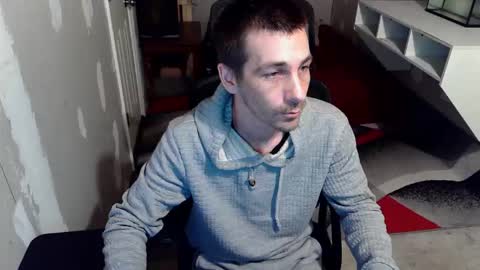 Snapshot of l1v1nth3dr3am chatting on May 5, 2026, 6:27 pm l1v1nth3dr3am online show from May 5, 2026, 6:27 pm