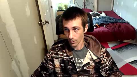 Snapshot of l1v1nth3dr3am chatting on June 9, 2026, 7:20 am l1v1nth3dr3am online show from June 9, 2026, 7:20 am
