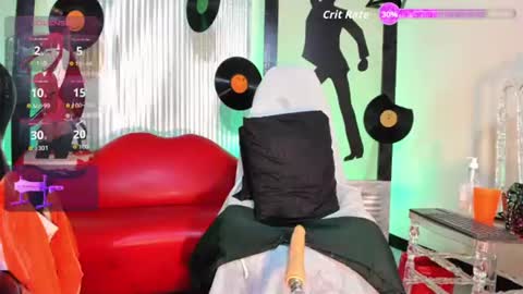 Snapshot of la_ratona_1 chatting on July 9, 2026, 11:36 am AriSaray online show from July 9, 2026, 11:36 am