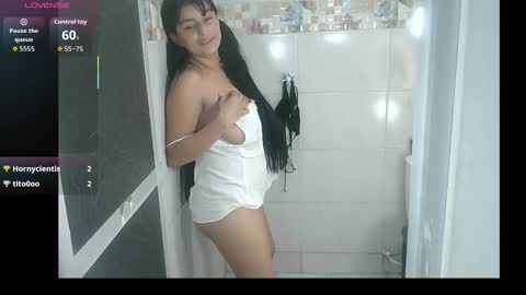 la_wuaifu1 online show from October 25, 2025, 8:14 pm